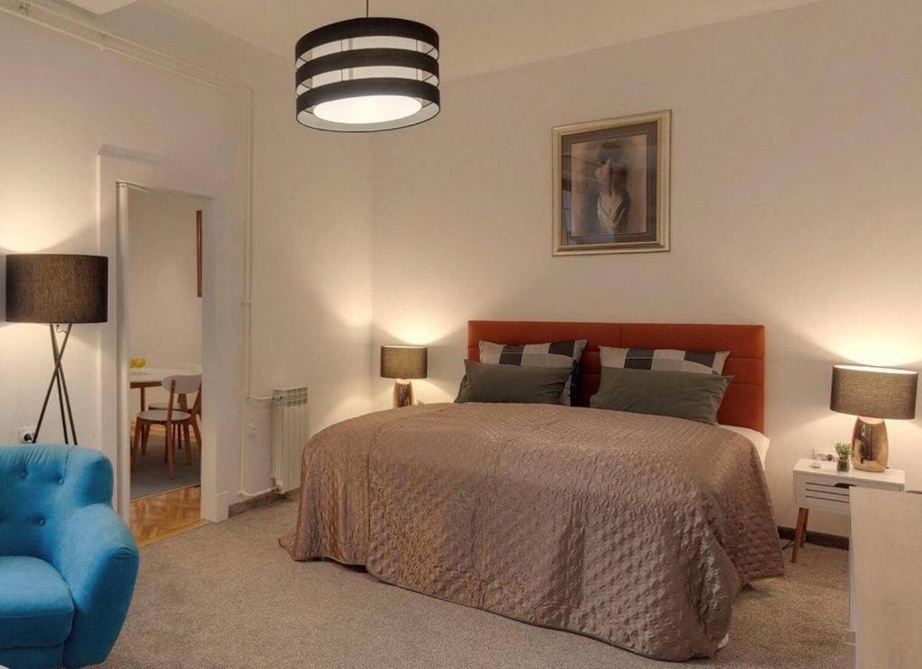 Square 12 Osijek Apartment Ngoại thất bức ảnh