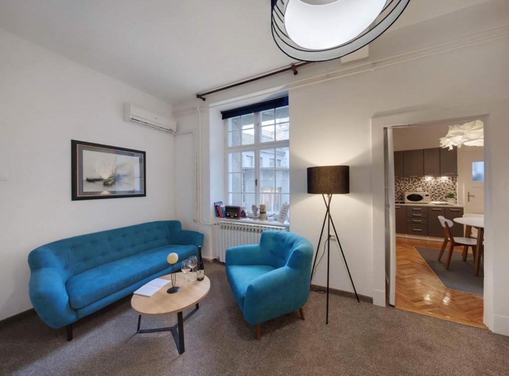 Square 12 Osijek Apartment Ngoại thất bức ảnh