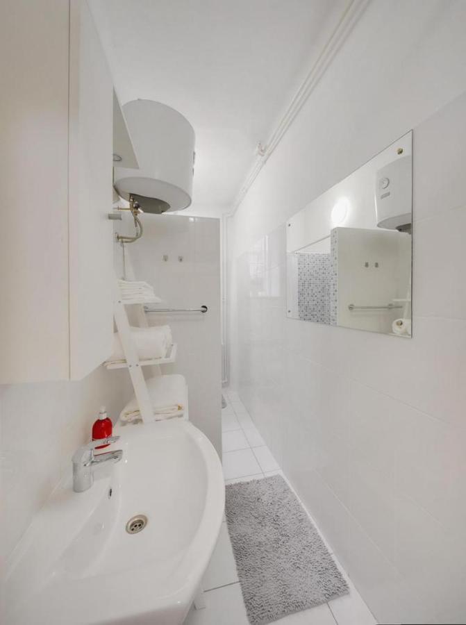 Square 12 Osijek Apartment Ngoại thất bức ảnh